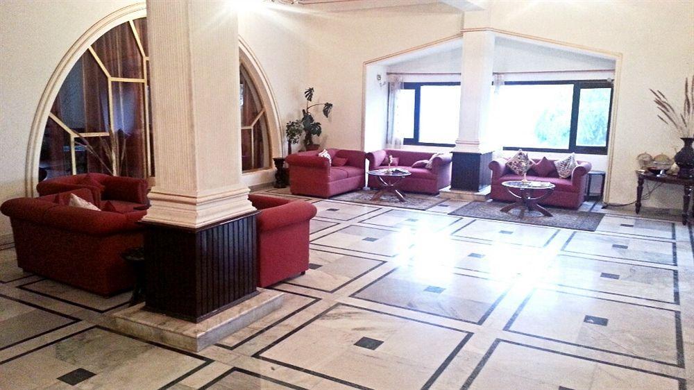 Royal Jardin Whistling Pines Resort Shimla Buitenkant foto